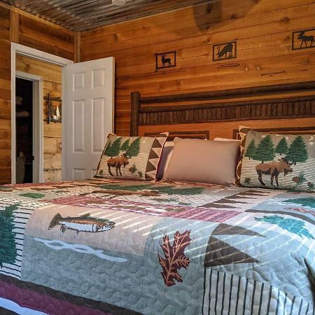 Deep Creek Hideaway Cabin Bryson City Exterior photo